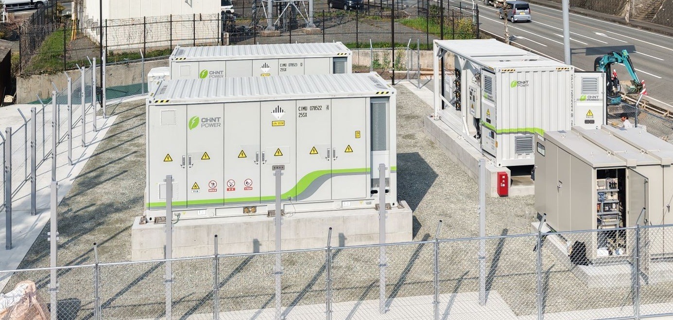 Großbatteriespeicher für Solarparks nutzen Großbatteriespeicher für Solarparks nutzen